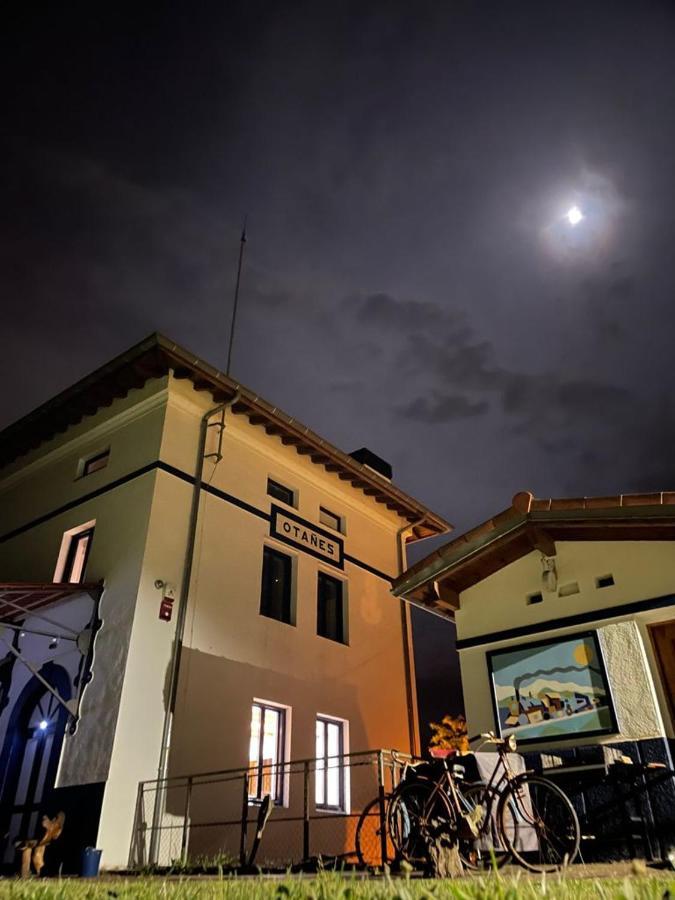 Penzion Castro Urdiales - La Vieja Estacion - Cerca De Bilbao Exteriér fotografie